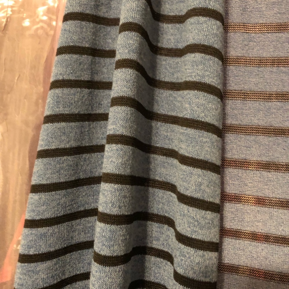 Lularoe - Picture 2 of 2